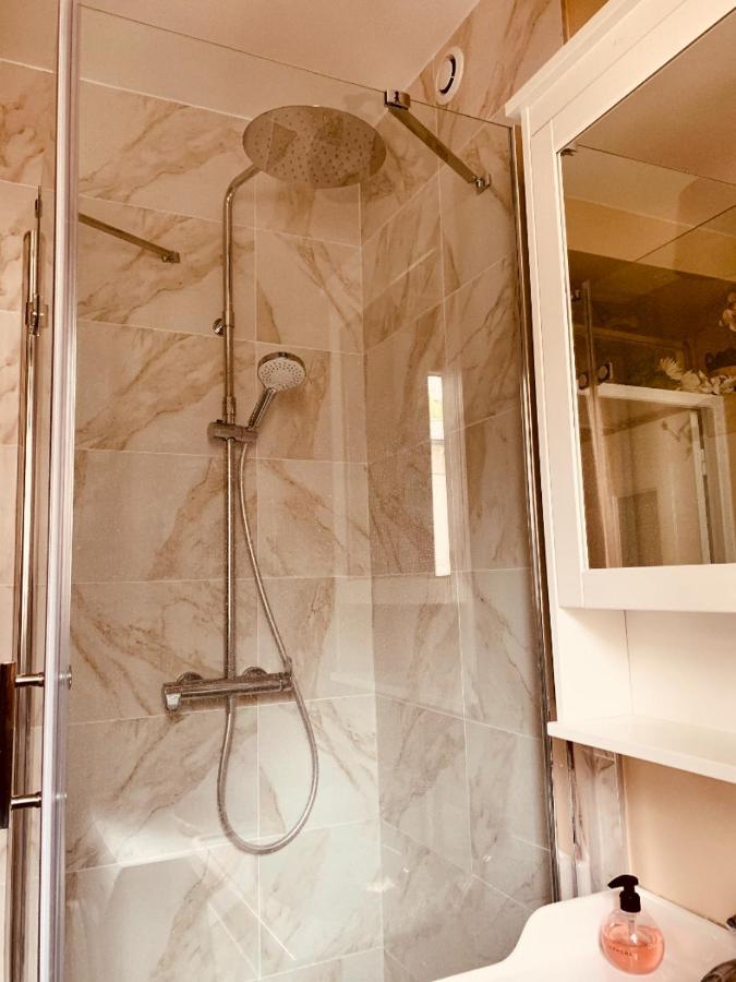 Parisian Style Appartment Private Room With Shared Bathroom Near Bastille And Gare De Lyon Bagian luar foto