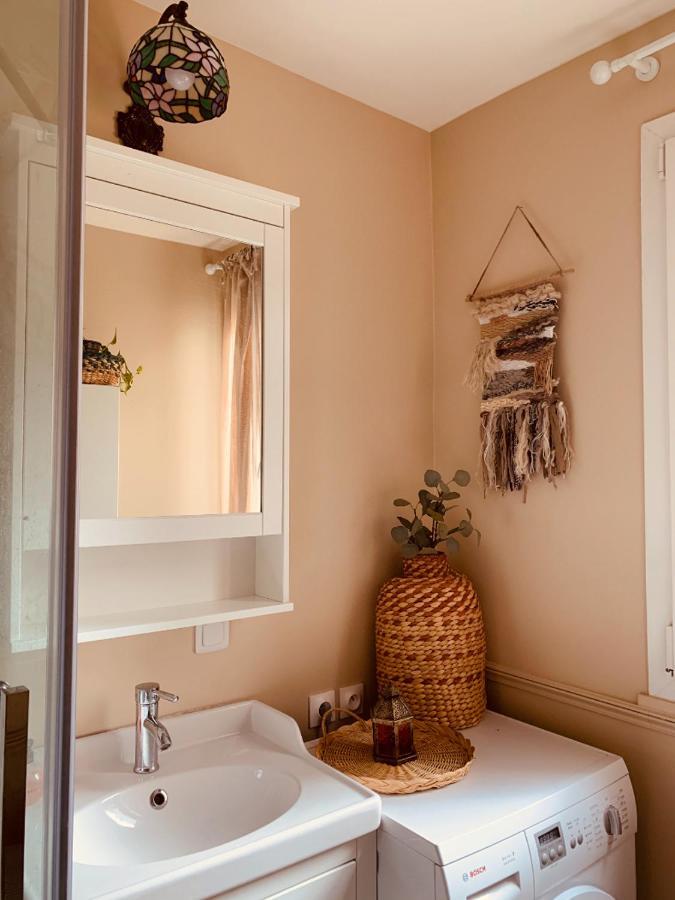Parisian Style Appartment Private Room With Shared Bathroom Near Bastille And Gare De Lyon Bagian luar foto